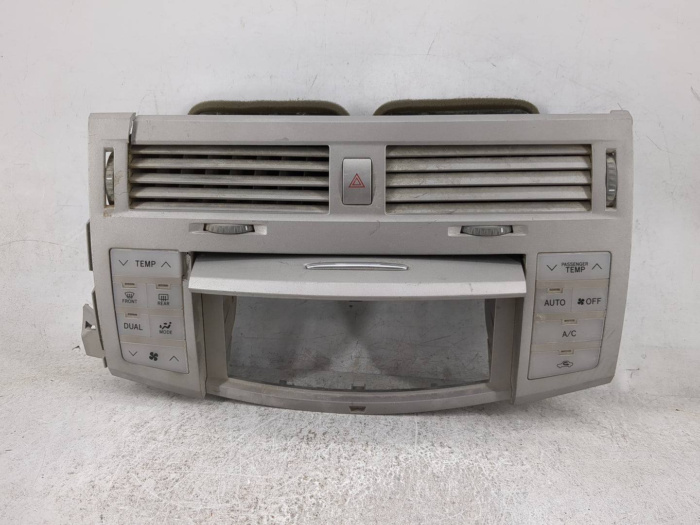 2005-2010 Toyota Avalon Climate Control Module Temperature AC/Heater Replacement P/N:55900-07170 MX146570-4071 Fits OEM Used