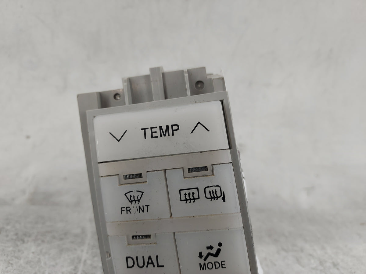 2005-2010 Toyota Avalon Climate Control Module Temperature AC/Heater Replacement P/N:55900-07160 MX146570-4020 Fits OEM Used