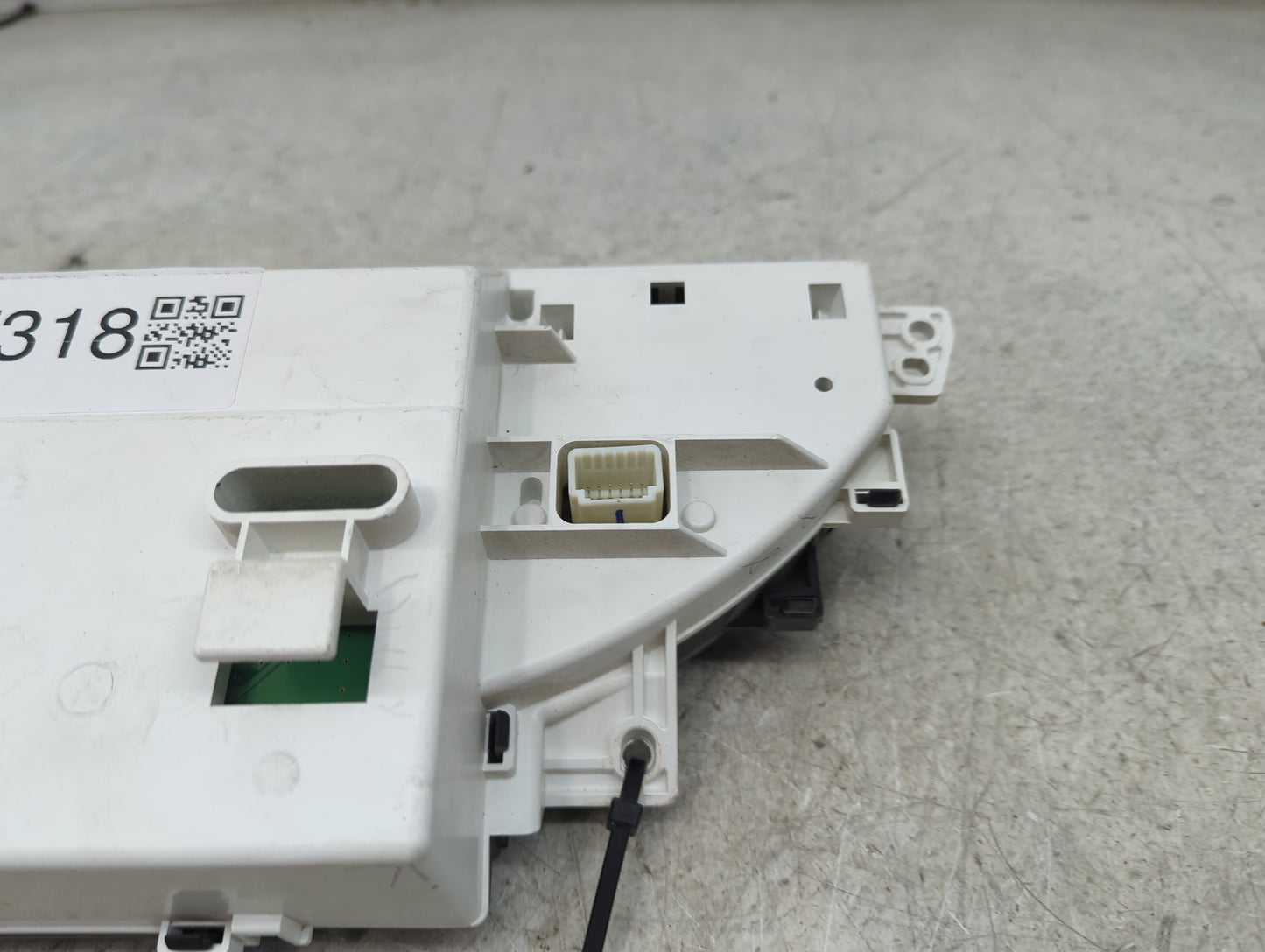 2007 Toyota Avalon Instrument Cluster Speedometer Gauges P/N:83290-3B040-00 Miles: Fits OEM Used Auto Parts - Oemusedautopar