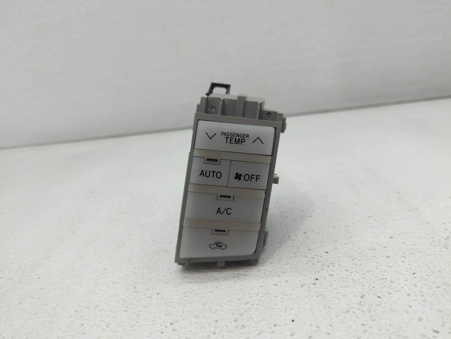 2005-2010 Toyota Avalon Climate Control Module Temperature AC/Heater Replacement P/N:55900-07170 55900-07160 Fits OEM Used A