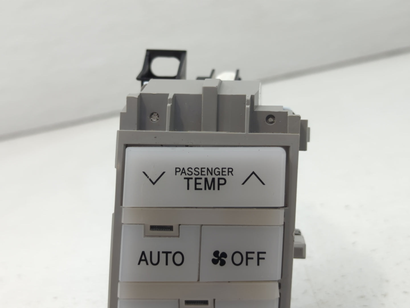 2005-2010 Toyota Avalon Climate Control Module Temperature AC/Heater Replacement P/N:55900-07170 55900-07160 Fits OEM Used A