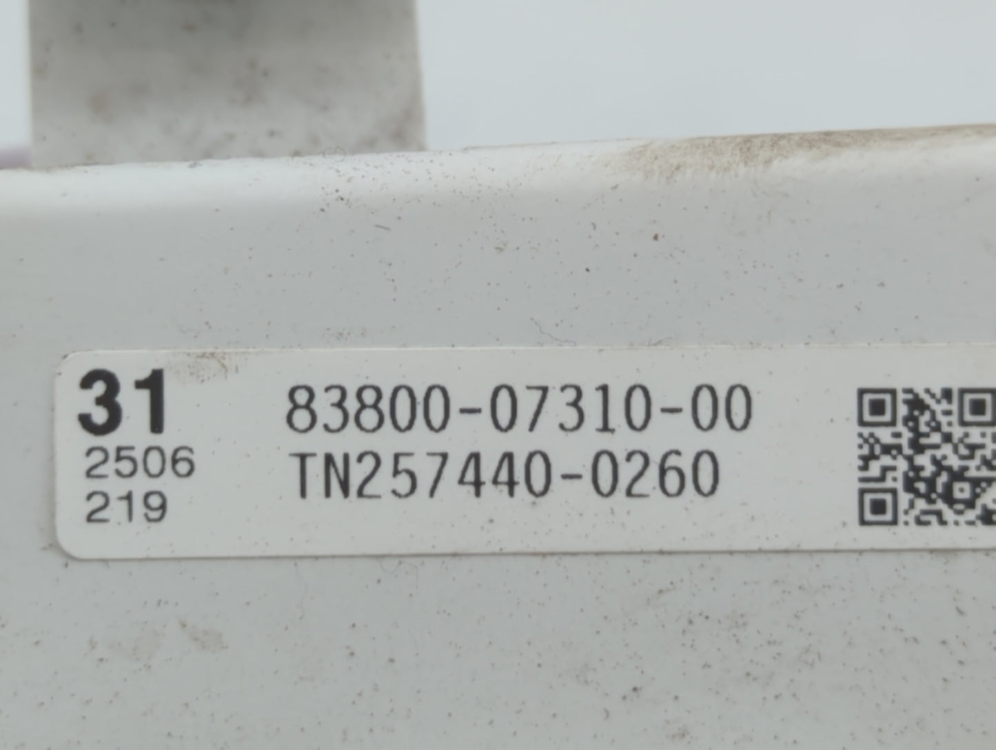 2007 Toyota Avalon Instrument Cluster Speedometer Gauges P/N:83800-07310-00 TN257440-0260 Fits OEM Used Auto Parts - Oemused