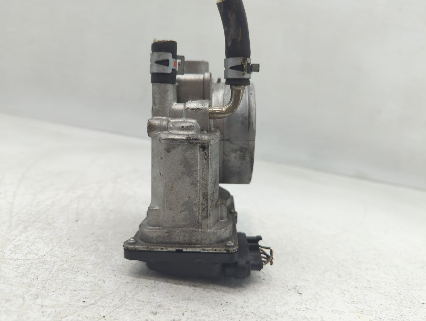 2005-2018 Toyota Avalon Throttle Body P/N:7A13 22030-0P050 Fits OEM Used Auto Parts - Oemusedautoparts1.com
