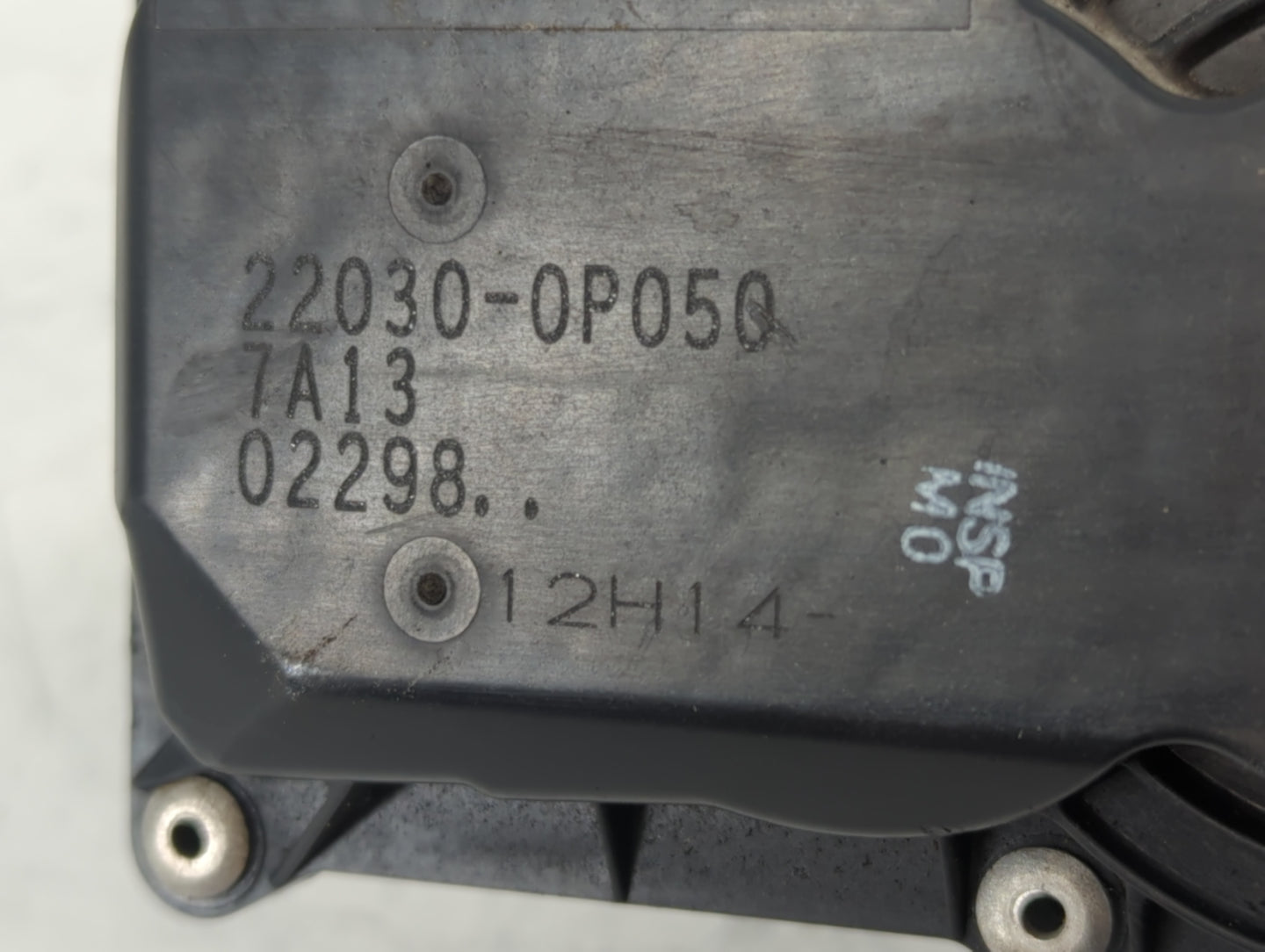 2005-2018 Toyota Avalon Throttle Body P/N:22030-0P050 Fits OEM Used Auto Parts - Oemusedautoparts1.com