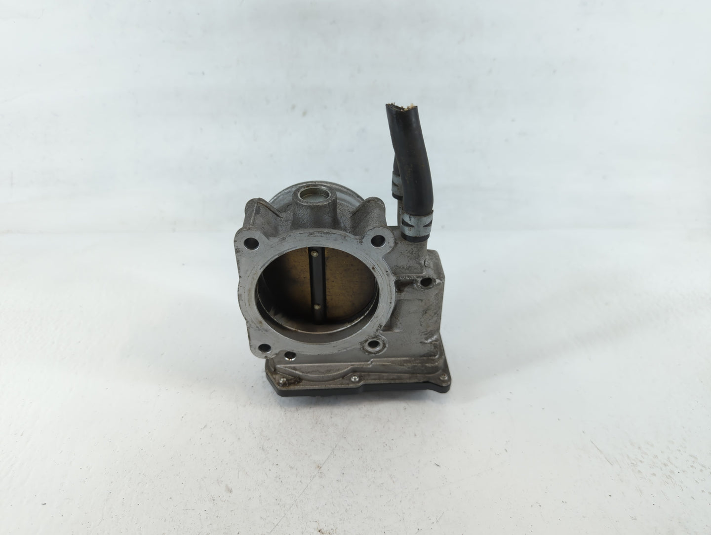2005-2018 Toyota Avalon Throttle Body P/N:22030-0P050
7E10 00604 Fits OEM Used Auto Parts - Oemusedautoparts1.com