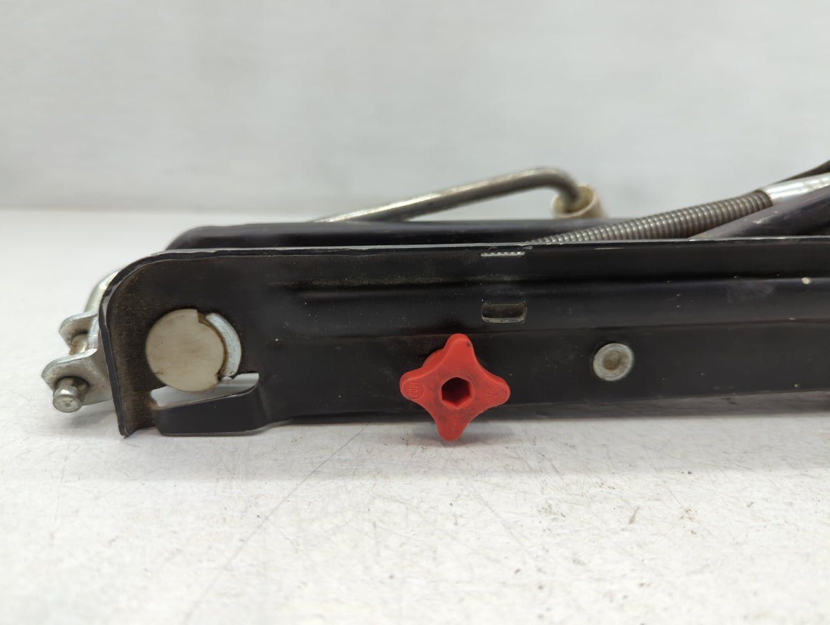 2007 Toyota Avalon Spare Scissor Car Jack 761414 - Oemusedautoparts1.com