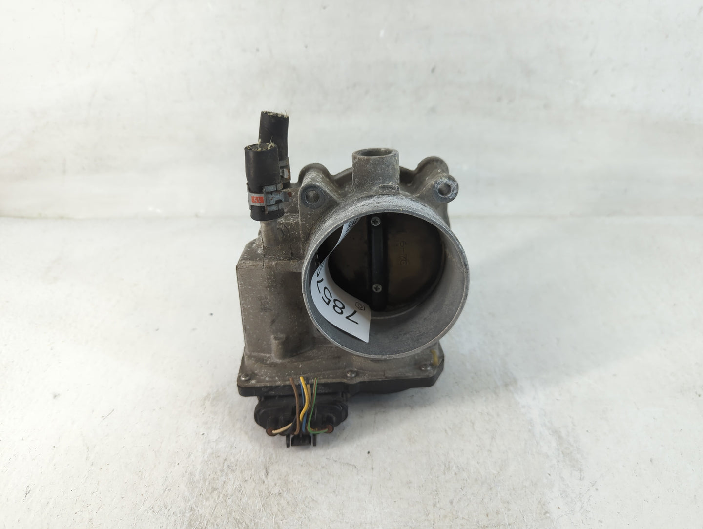 2005-2018 Toyota Avalon Throttle Body P/N:22030-0P050 Fits OEM Used Auto Parts - Oemusedautoparts1.com