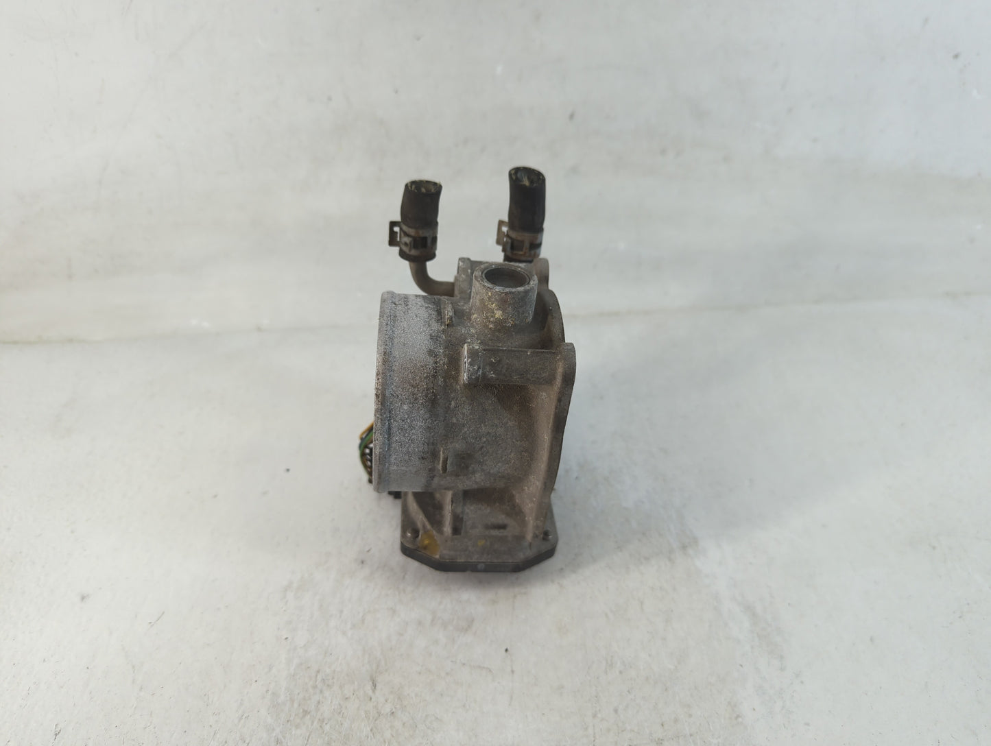 2005-2018 Toyota Avalon Throttle Body P/N:22030-0P050 Fits OEM Used Auto Parts - Oemusedautoparts1.com