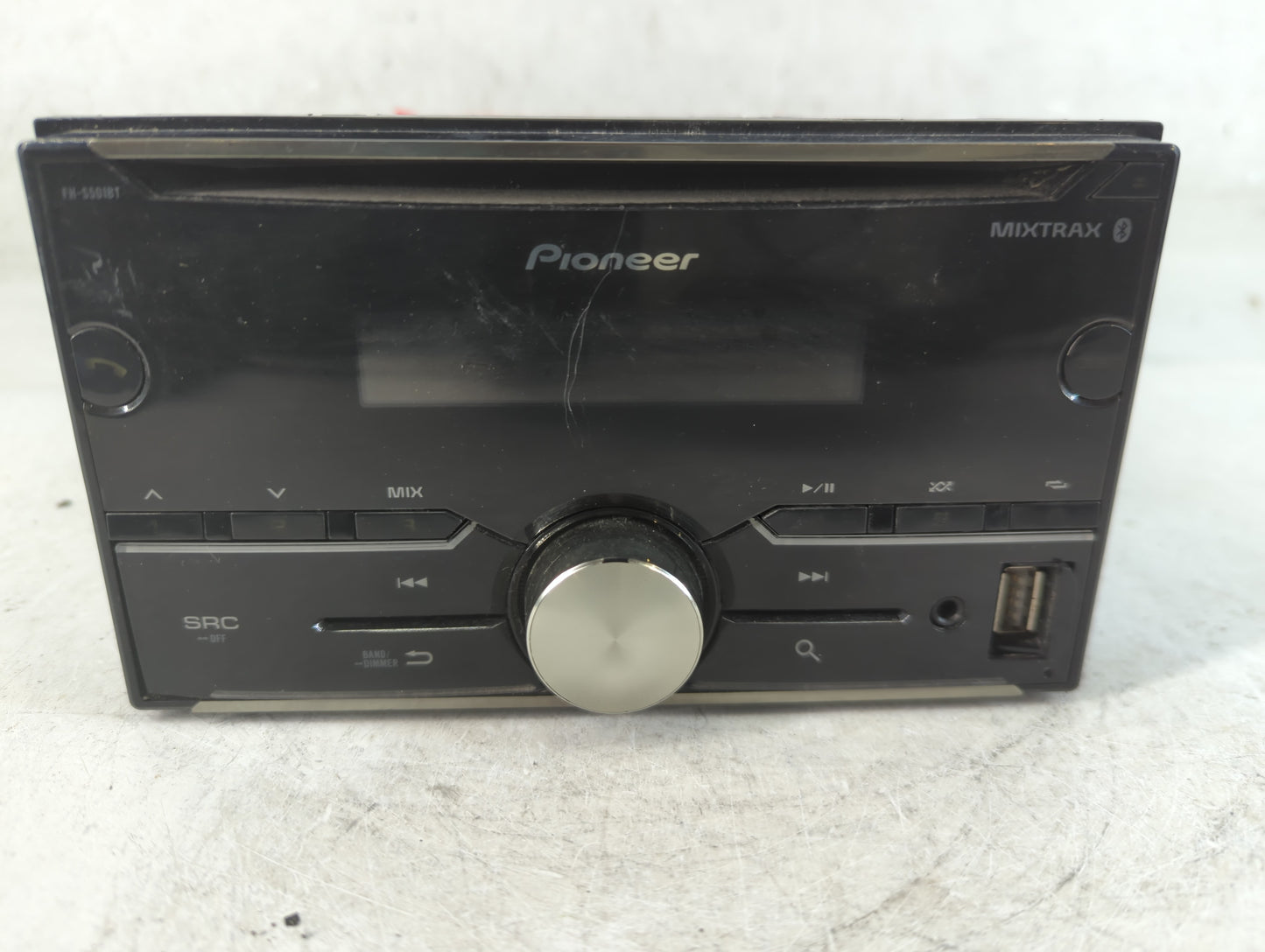2005-2007 Toyota Avalon Radio AM FM Cd Player Receiver Replacement P/N:FH-S501BT Fits Fits 2005 2006 2007 OEM Used Auto Part