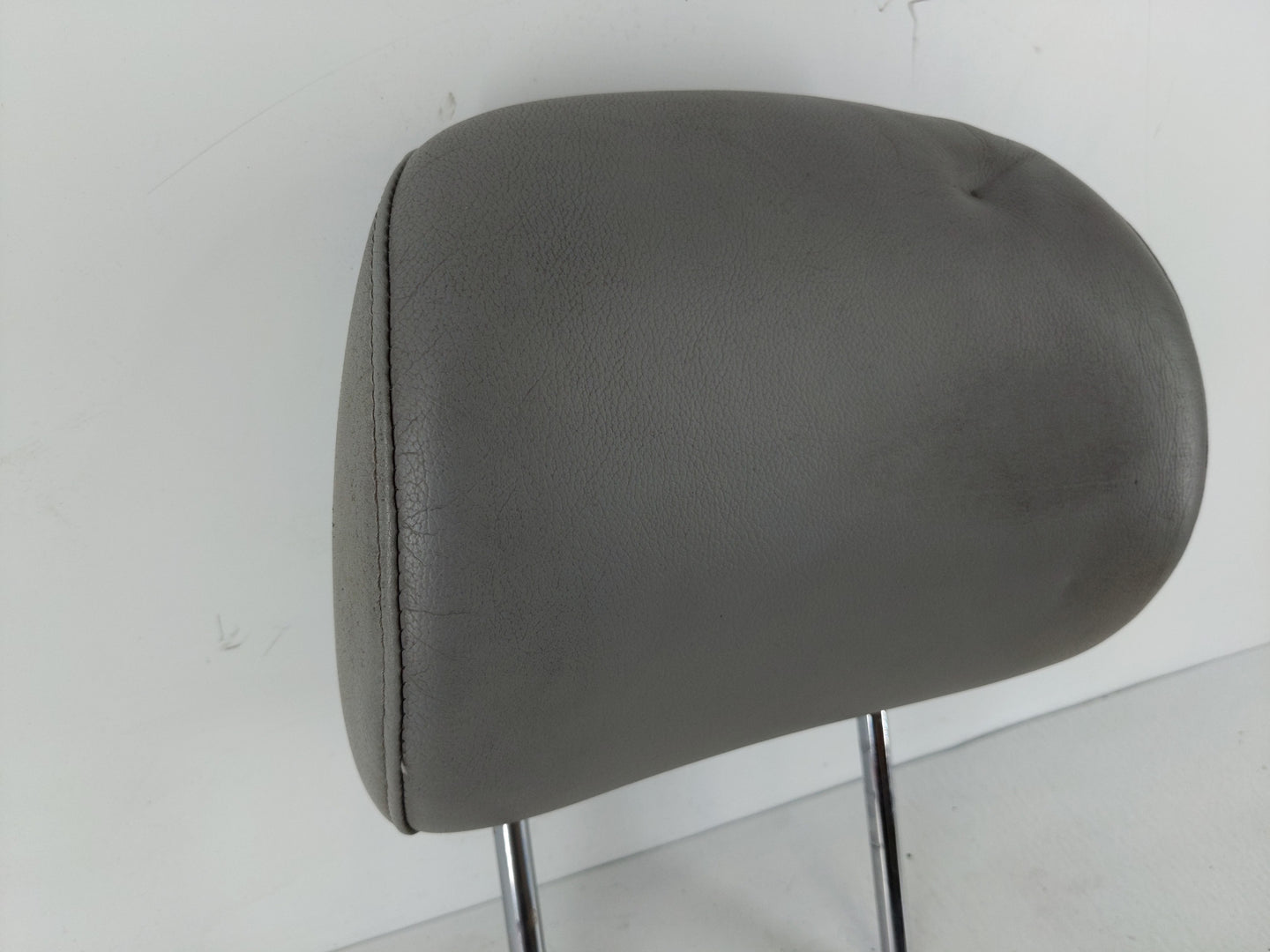 2007 Toyota Camry Headrest Head Rest Front Driver Passenger Seat Fits OEM Used Auto Parts - Oemusedautoparts1.com