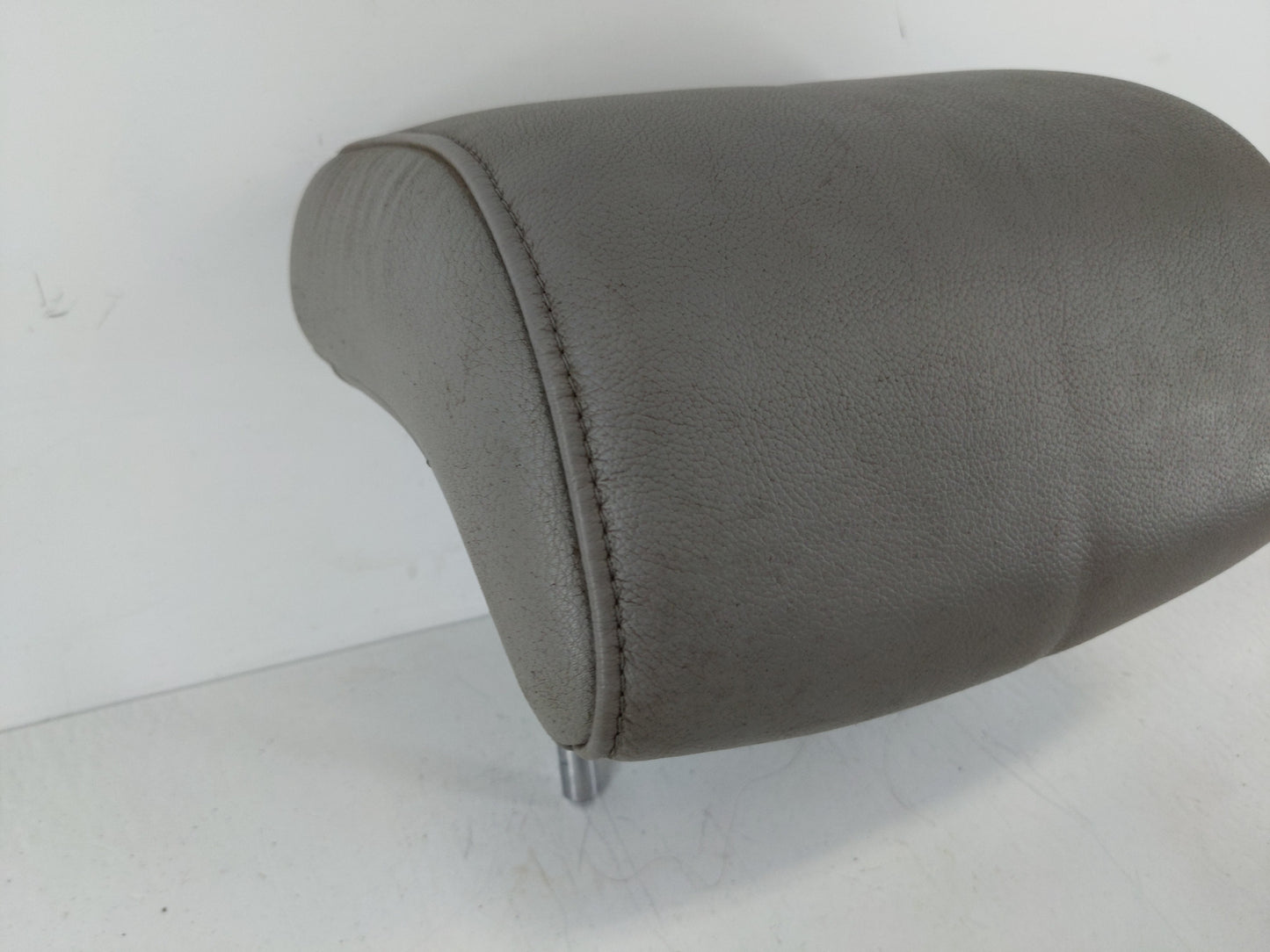 2007 Toyota Camry Headrest Head Rest Rear Seat Fits OEM Used Auto Parts - Oemusedautoparts1.com