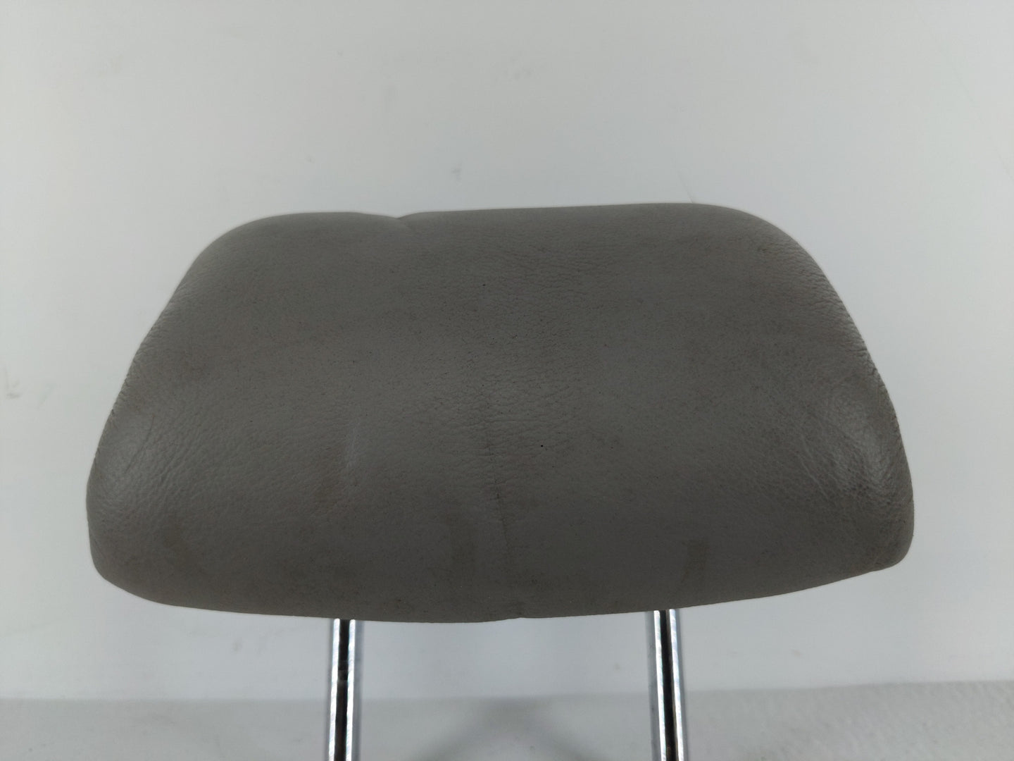 2007 Toyota Camry Headrest Head Rest Rear Center Seat Fits OEM Used Auto Parts - Oemusedautoparts1.com