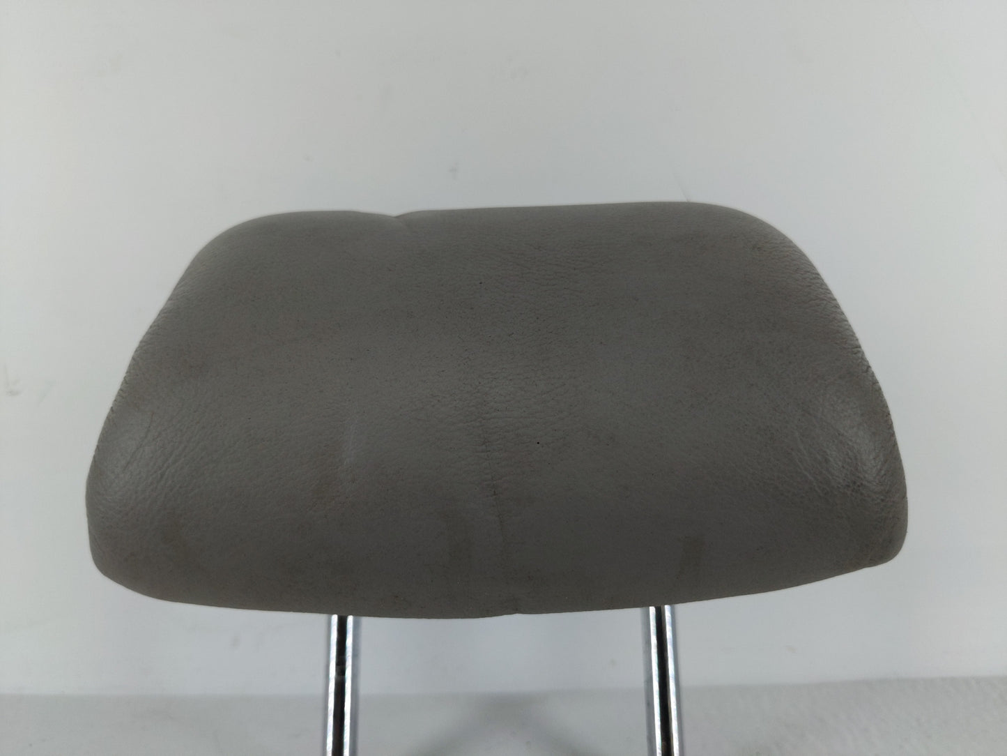 2007 Toyota Camry Headrest Head Rest Rear Center Seat Fits OEM Used Auto Parts - Oemusedautoparts1.com