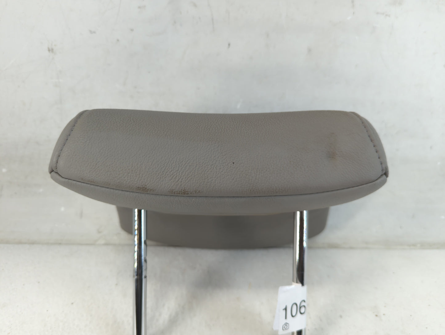 2007-2009 Toyota Camry Headrest Head Rest Rear Seat Fits Fits 2007 2008 2009 OEM Used Auto Parts - Oemusedautoparts1.com