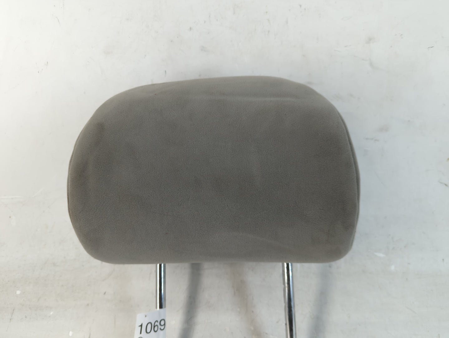 2007-2009 Toyota Camry Headrest Head Rest Front Driver Passenger Seat Fits Fits 2007 2008 2009 OEM Used Auto Parts - Oemused