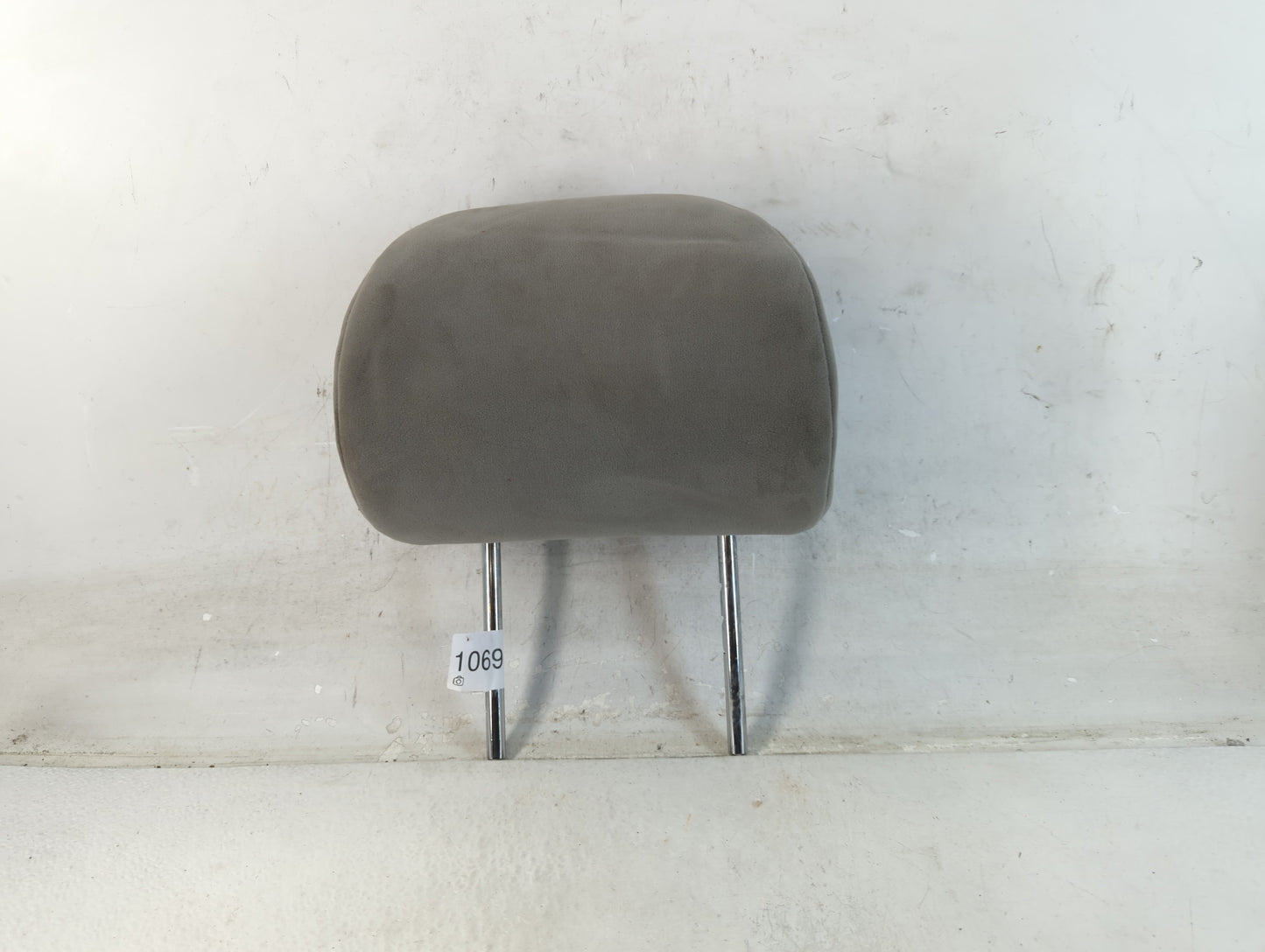 2007-2009 Toyota Camry Headrest Head Rest Front Driver Passenger Seat Fits Fits 2007 2008 2009 OEM Used Auto Parts - Oemused