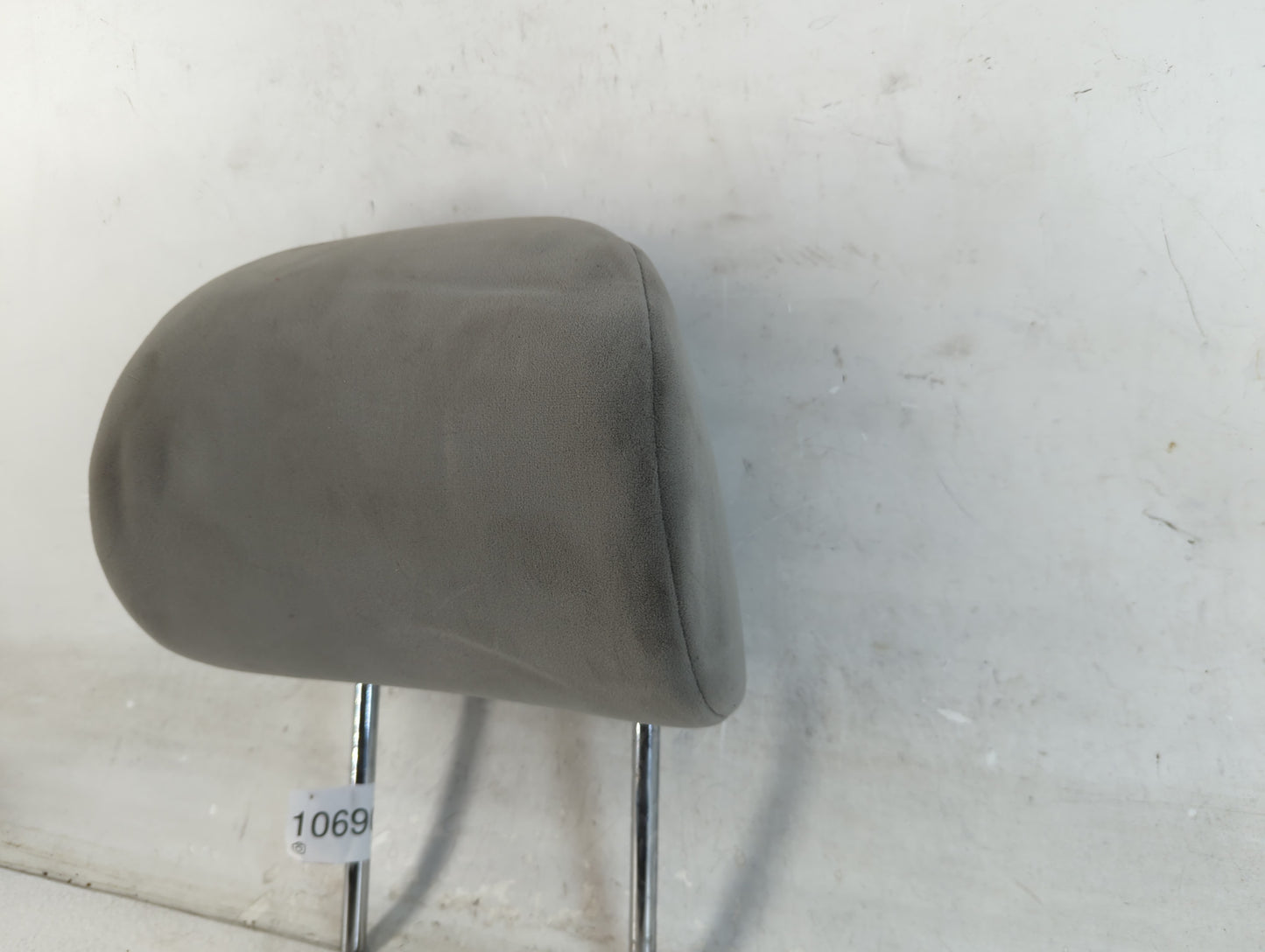 2007-2009 Toyota Camry Headrest Head Rest Front Driver Passenger Seat Fits Fits 2007 2008 2009 OEM Used Auto Parts - Oemused
