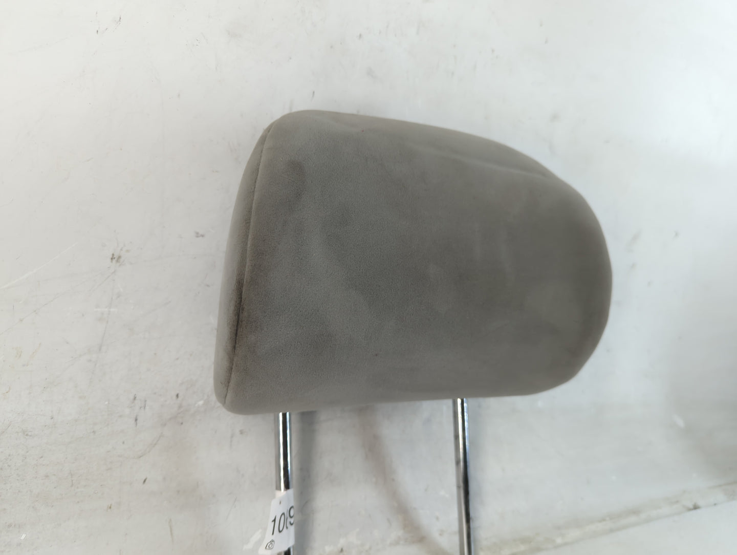 2007-2009 Toyota Camry Headrest Head Rest Front Driver Passenger Seat Fits Fits 2007 2008 2009 OEM Used Auto Parts - Oemused