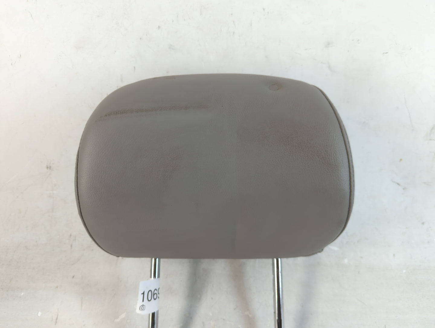 2007-2009 Toyota Camry Headrest Head Rest Front Driver Passenger Seat Fits Fits 2007 2008 2009 OEM Used Auto Parts - Oemused