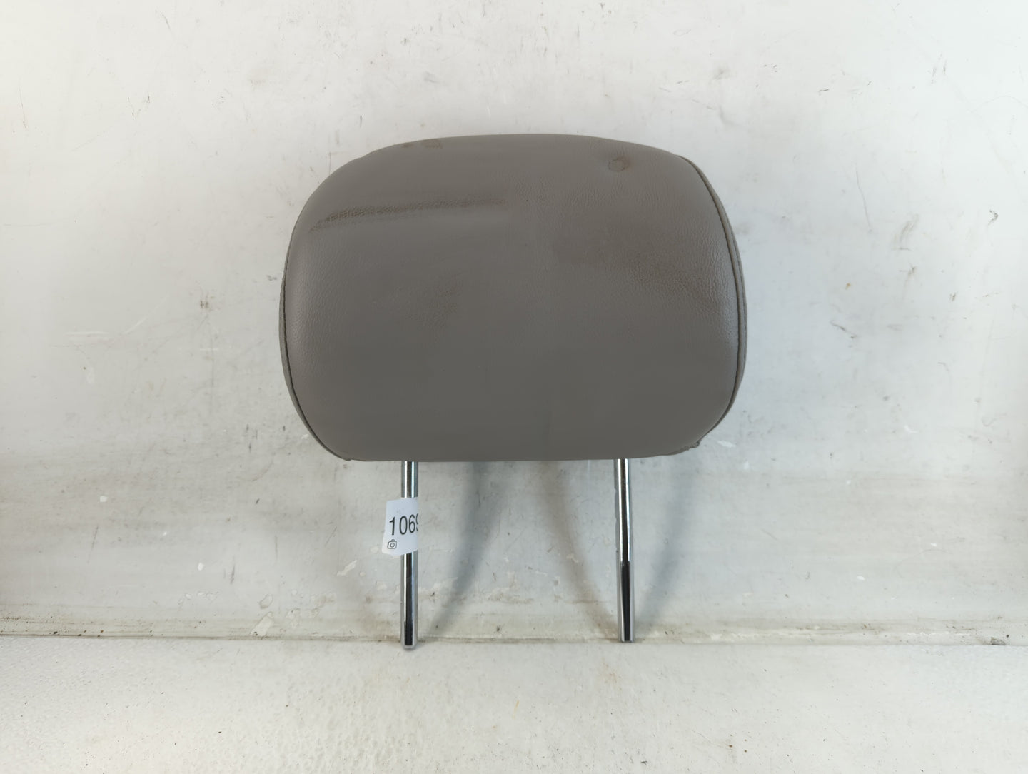 2007-2009 Toyota Camry Headrest Head Rest Front Driver Passenger Seat Fits Fits 2007 2008 2009 OEM Used Auto Parts - Oemused