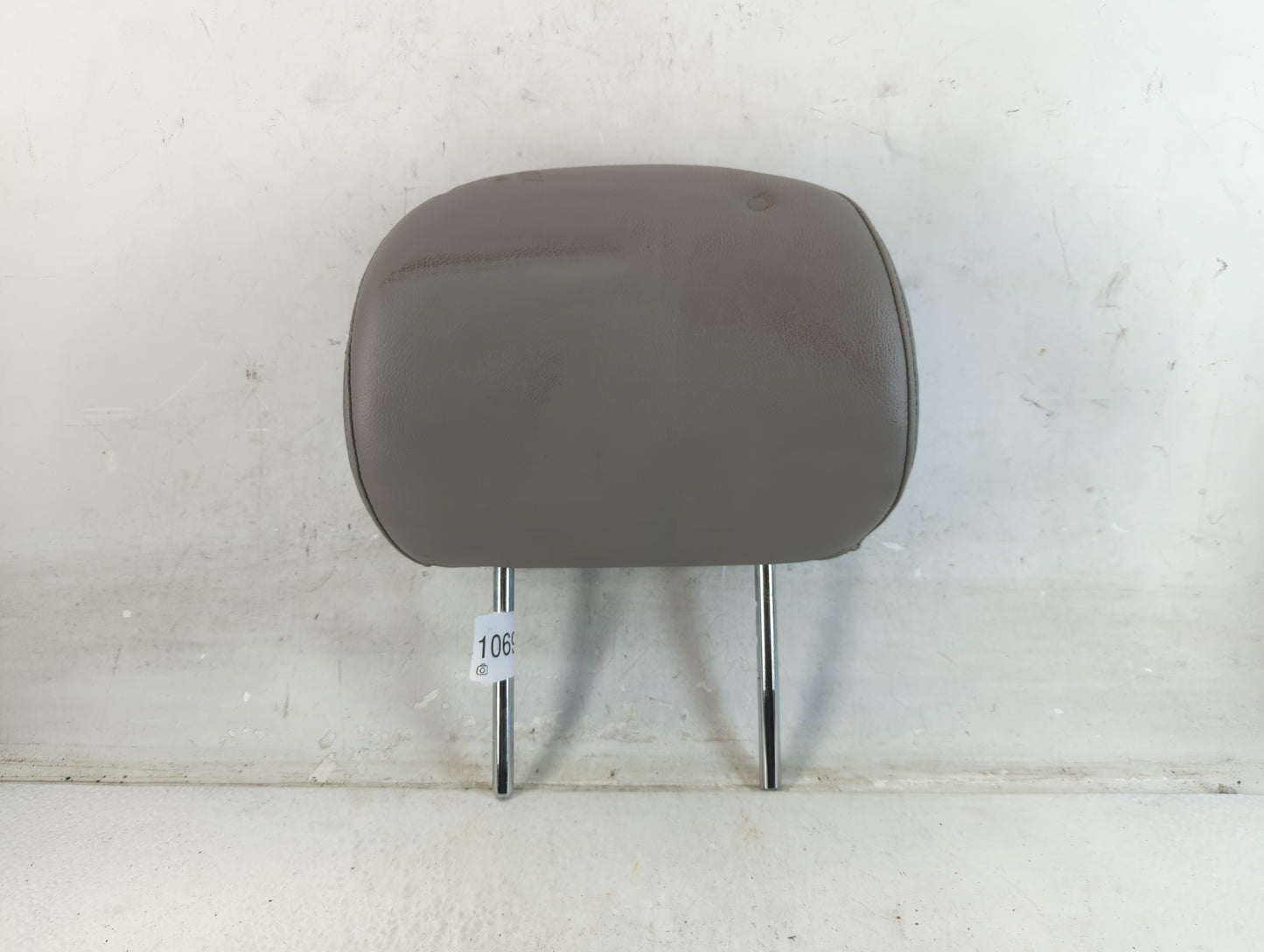 2007-2009 Toyota Camry Headrest Head Rest Front Driver Passenger Seat Fits Fits 2007 2008 2009 OEM Used Auto Parts - Oemused