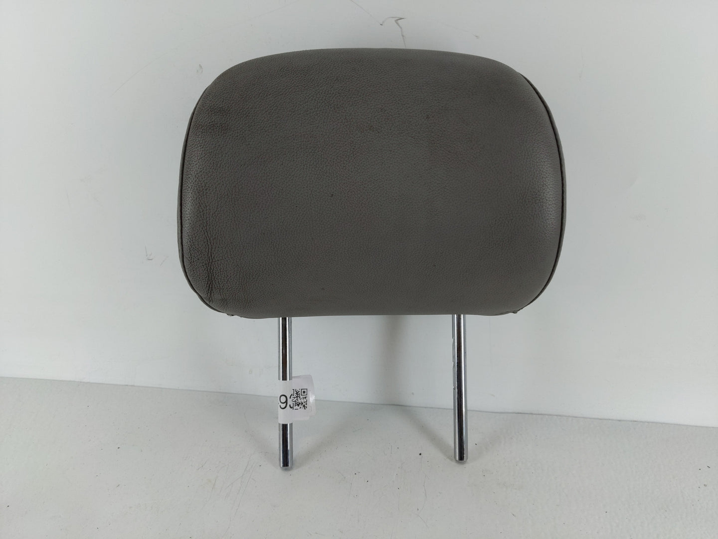 2007-2009 Toyota Camry Headrest Head Rest Front Driver Passenger Seat Fits Fits 2007 2008 2009 OEM Used Auto Parts - Oemused