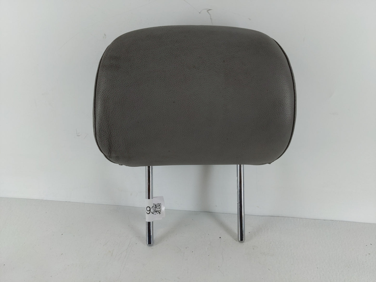 2007-2009 Toyota Camry Headrest Head Rest Front Driver Passenger Seat Fits Fits 2007 2008 2009 OEM Used Auto Parts - Oemused