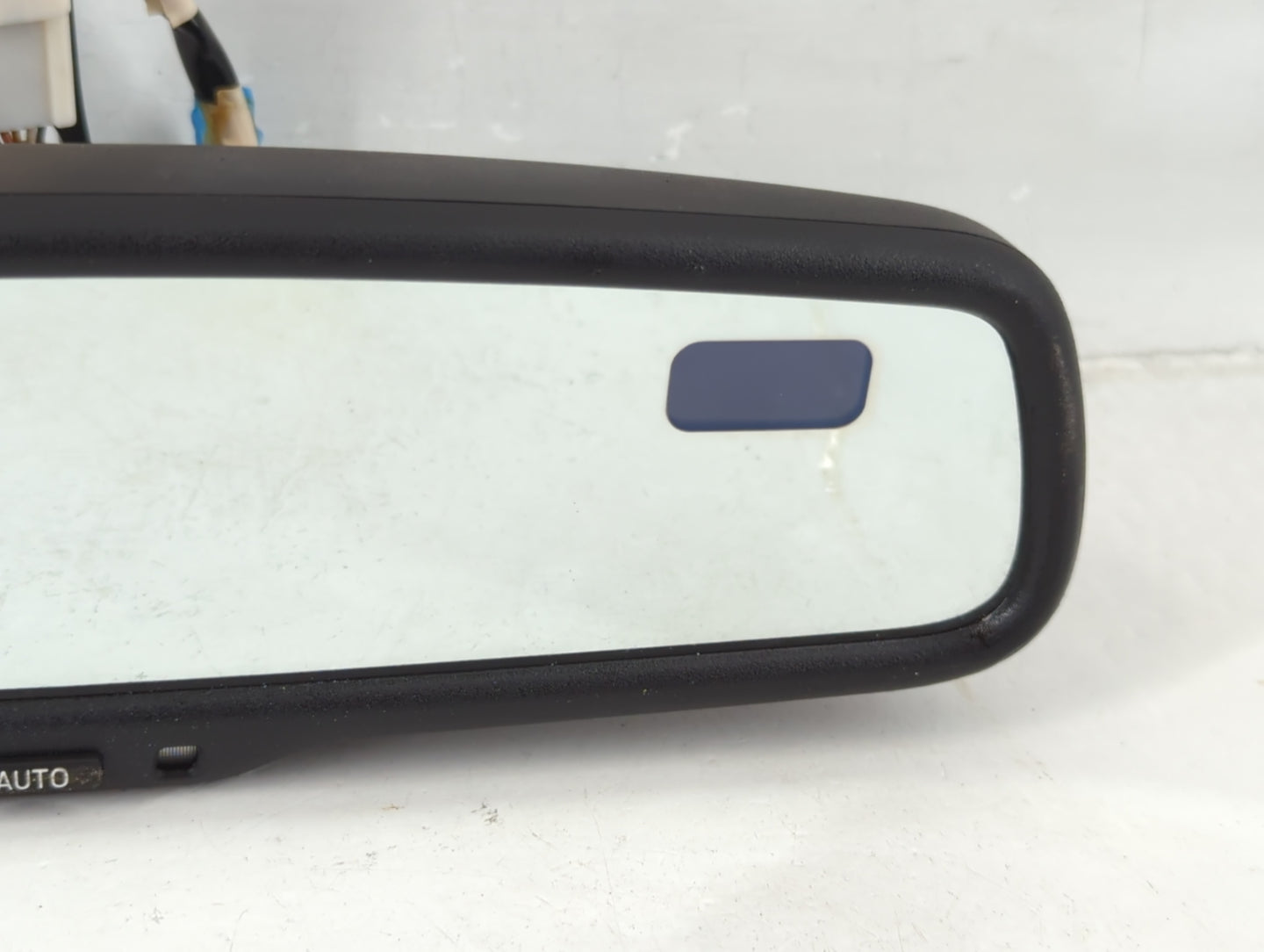 2007-2012 Toyota Camry Interior Rear View Mirror Replacement OEM P/N:E11015899 Fits OEM Used Auto Parts - Oemusedautoparts1.