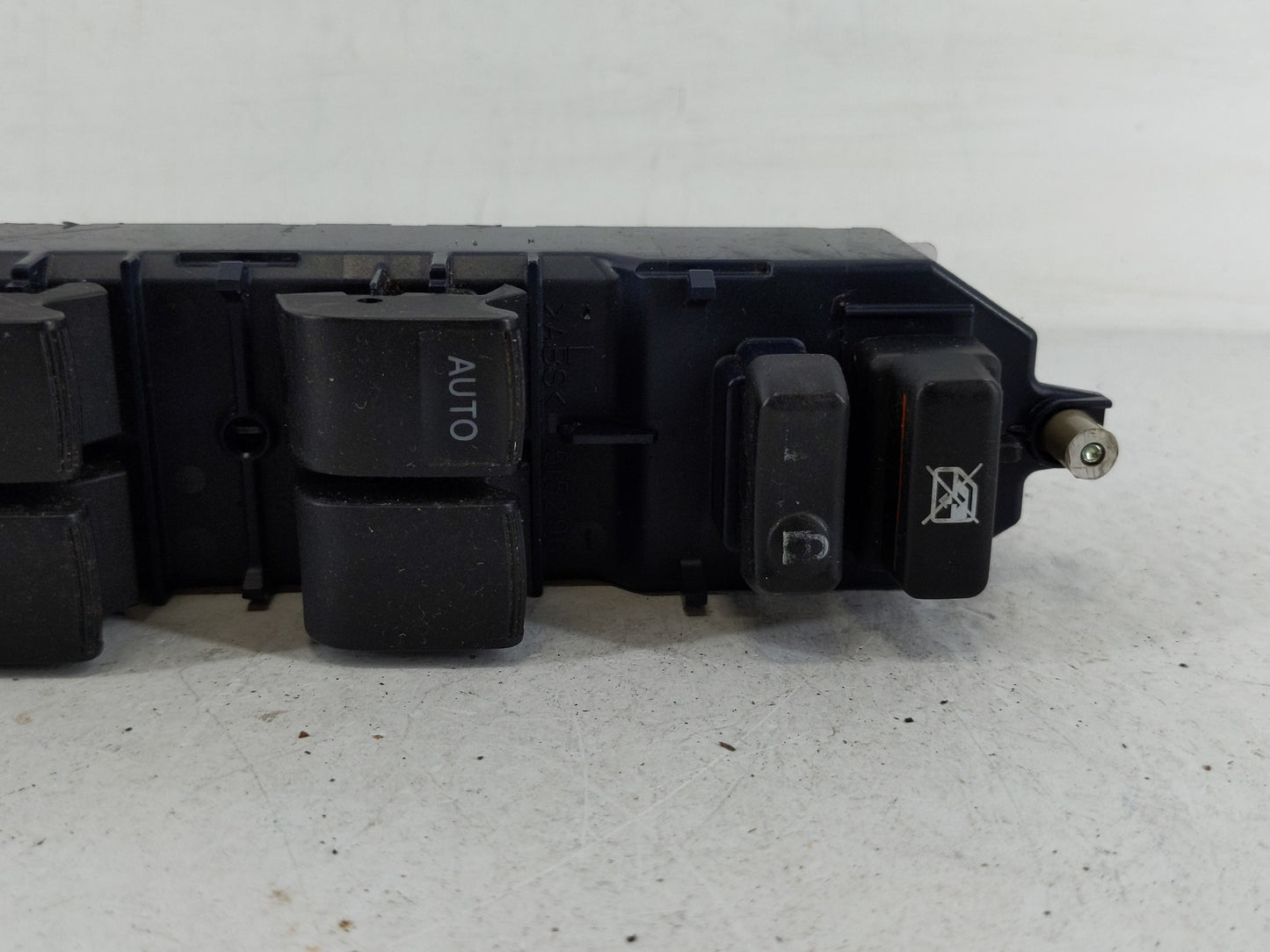 2007-2009 Toyota Camry Master Power Window Switch Replacement Driver Side Left P/N:515296 Fits OEM Used Auto Parts - Oemused