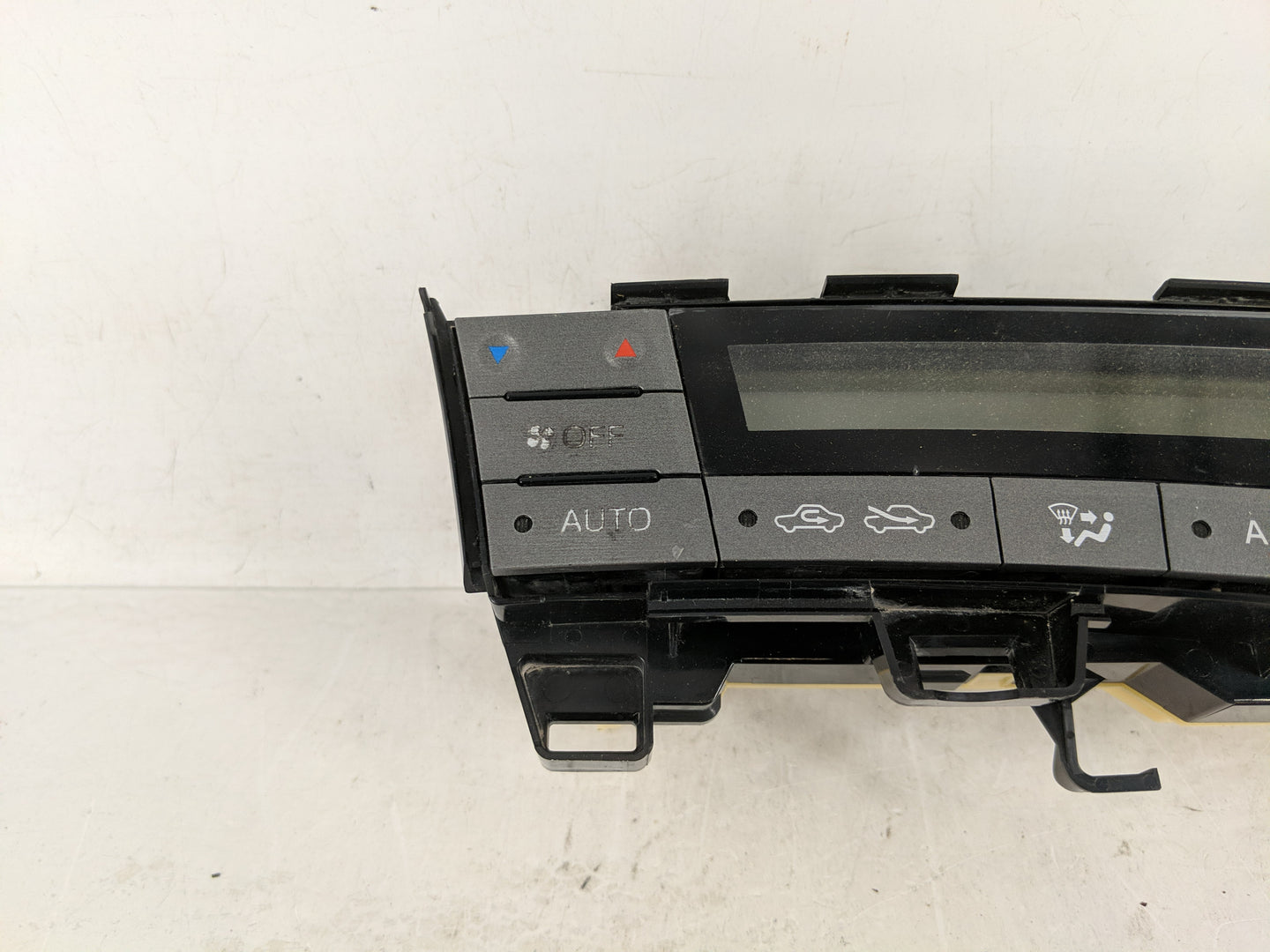 2007 Toyota Camry Climate Control Module Temperature AC/Heater Replacement Fits OEM Used Auto Parts - Oemusedautoparts1.com