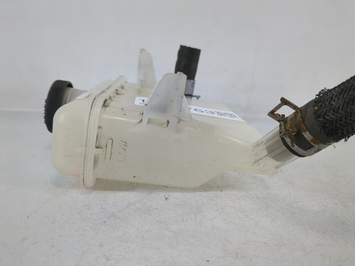 2007-2011 Toyota Camry Radiator Coolant Overflow Expansion Tank Bottle 1166763 - Oemusedautoparts1.com