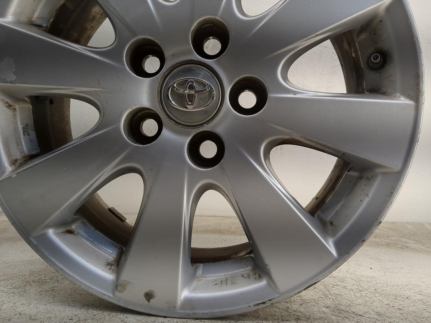 2007-2011 Toyota Camry Oem Wheel Rim - Oemusedautoparts1.com