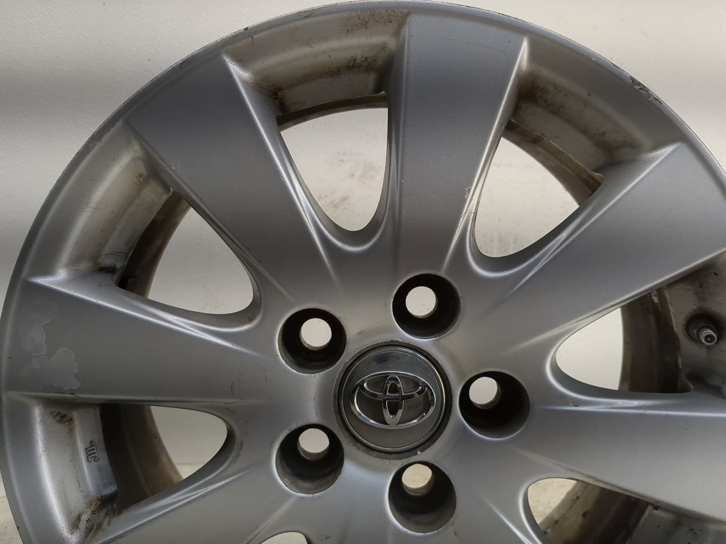 2007-2011 Toyota Camry Oem Wheel Rim - Oemusedautoparts1.com