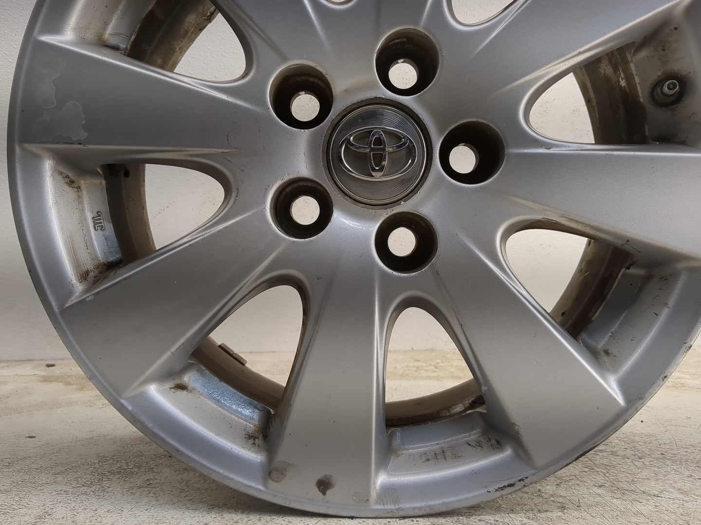 2007-2011 Toyota Camry Oem Wheel Rim - Oemusedautoparts1.com