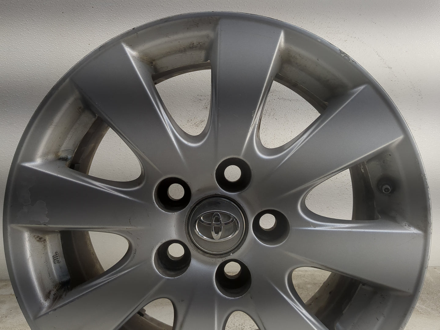 2007-2011 Toyota Camry Oem Wheel Rim - Oemusedautoparts1.com