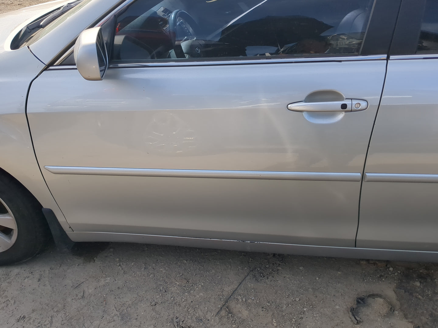 2007-2011 Toyota Camry Driver Front Door Oem - Oemusedautoparts1.com