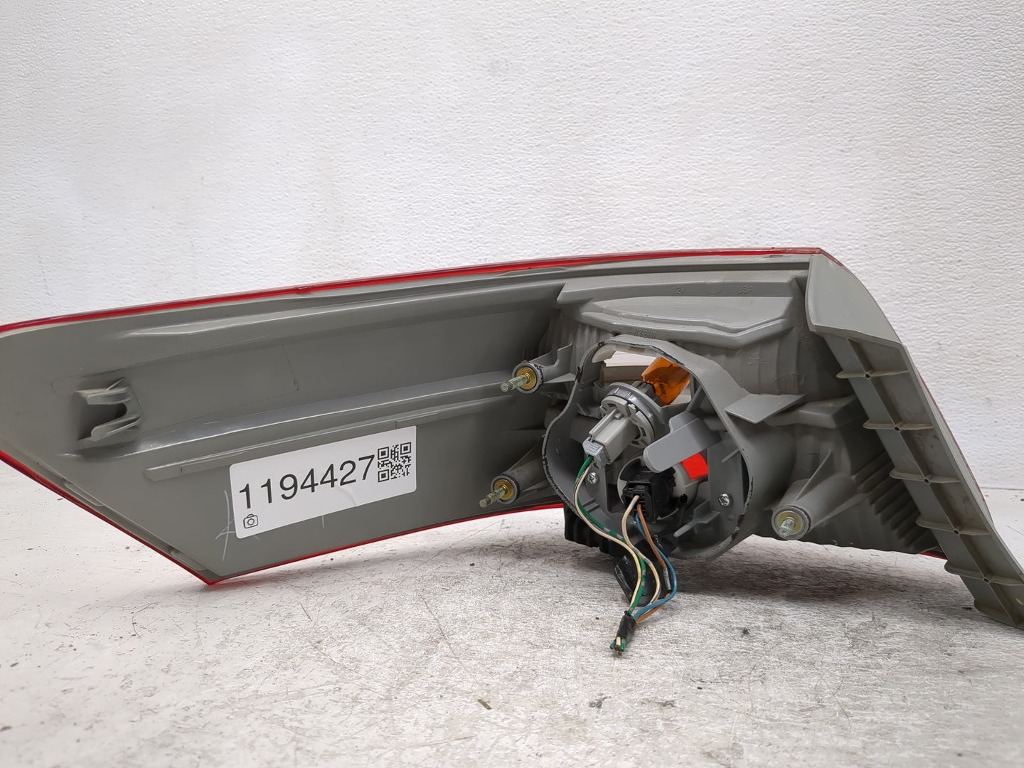 2007-2009 Toyota Camry Tail Light Assembly Passenger Right OEM Fits Fits 2007 2008 2009 OEM Used Auto Parts - Oemusedautopar