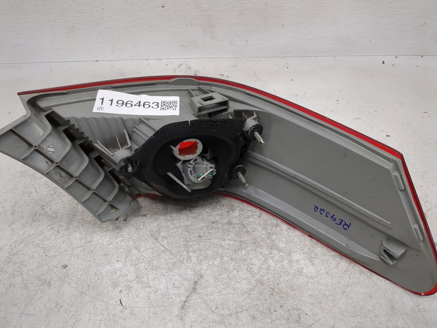 2007-2009 Toyota Camry Tail Light Assembly Passenger Right OEM Fits Fits 2007 2008 2009 OEM Used Auto Parts - Oemusedautopar