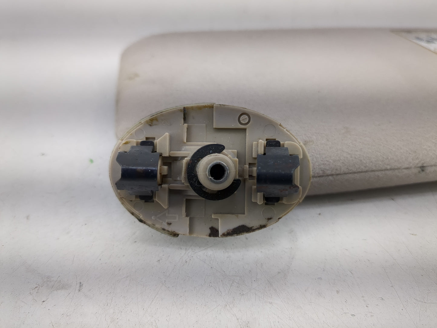 2007-2011 Toyota Camry Sun Visor Shade Replacement Driver Left Mirror Fits Fits 2007 2008 2009 2010 2011 OEM Used Auto Parts