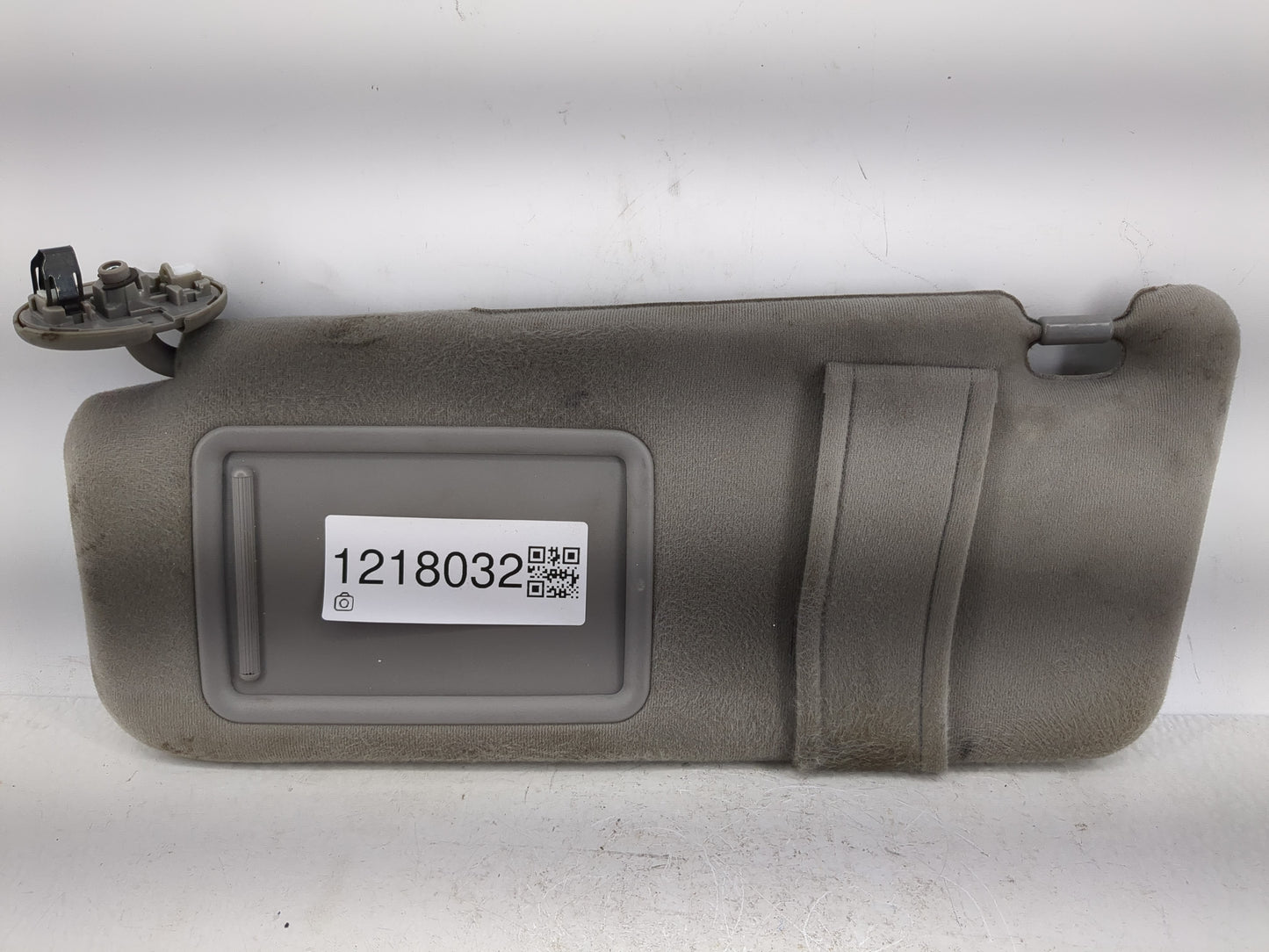 2007-2011 Toyota Camry Sun Visor Shade Replacement Driver Left Mirror Fits Fits 2007 2008 2009 2010 2011 OEM Used Auto Parts