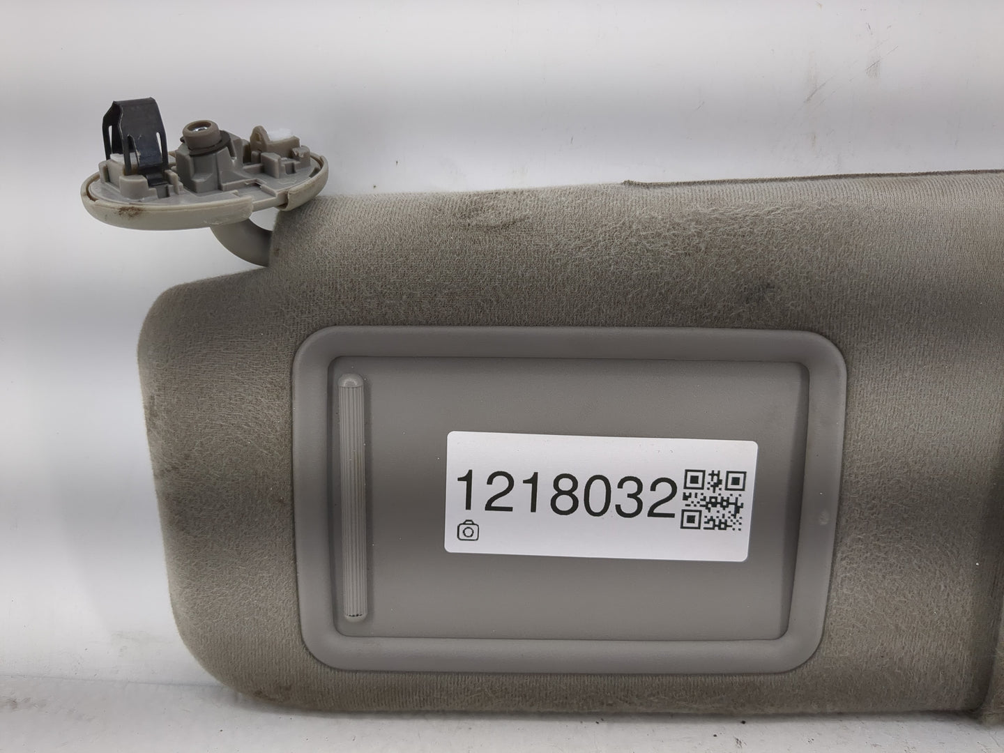 2007-2011 Toyota Camry Sun Visor Shade Replacement Driver Left Mirror Fits Fits 2007 2008 2009 2010 2011 OEM Used Auto Parts