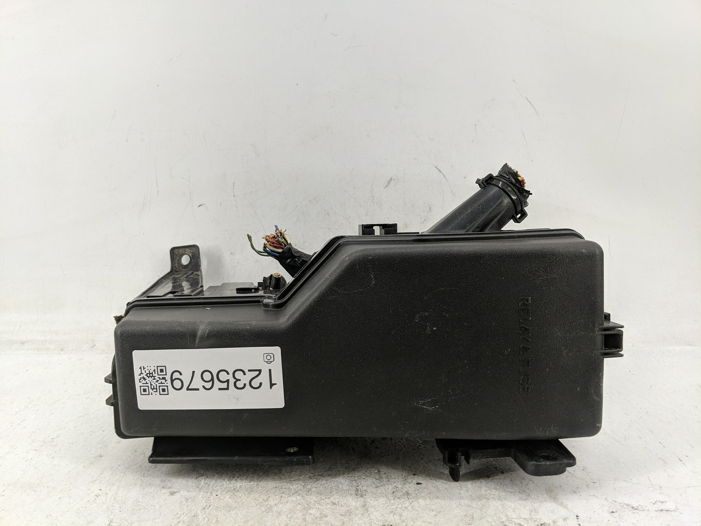 2007-2009 Toyota Camry Fusebox Fuse Box Panel Relay Module P/N:82720-06091 Fits Fits 2007 2008 2009 OEM Used Auto Parts - Oe