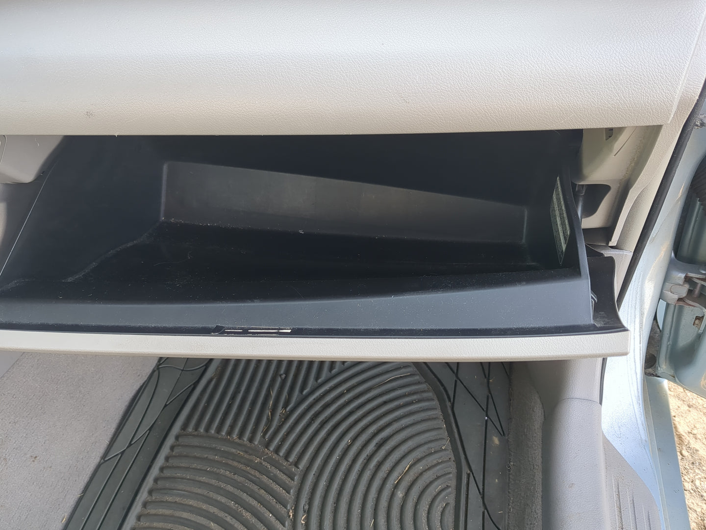 2007 Toyota Camry Passenger Glove Box Door Storage Compartment - Oemusedautoparts1.com