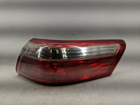 2007-2009 Toyota Camry Tail Light Assembly Passenger Right OEM Fits Fits 2007 2008 2009 OEM Used Auto Parts - Oemusedautopar
