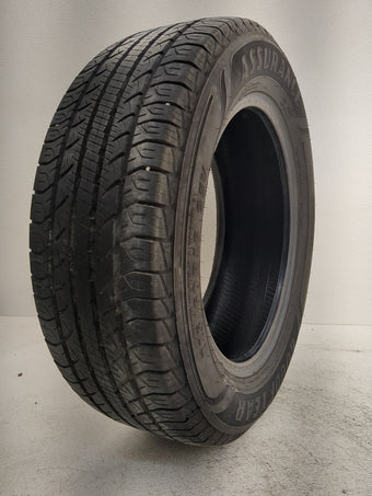 compare product Used Tire 215/60R16 GOODYEAR ASSURANCE OUTLAST 95V - Tread Depth 8/32