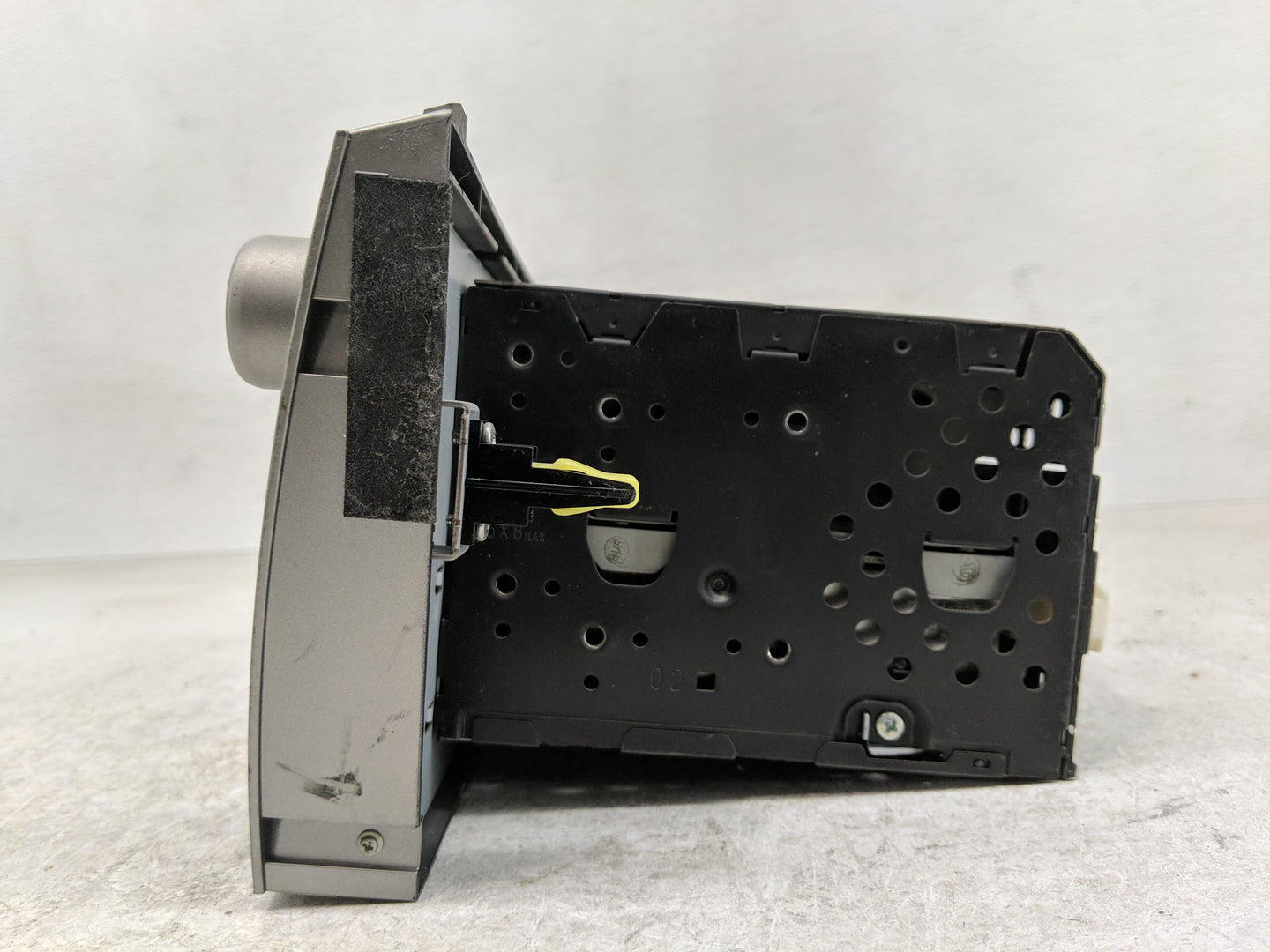 2007-2009 Toyota Camry Radio AM FM Cd Player Receiver Replacement P/N:86120-06180 Fits Fits 2007 2008 2009 OEM Used Auto Par