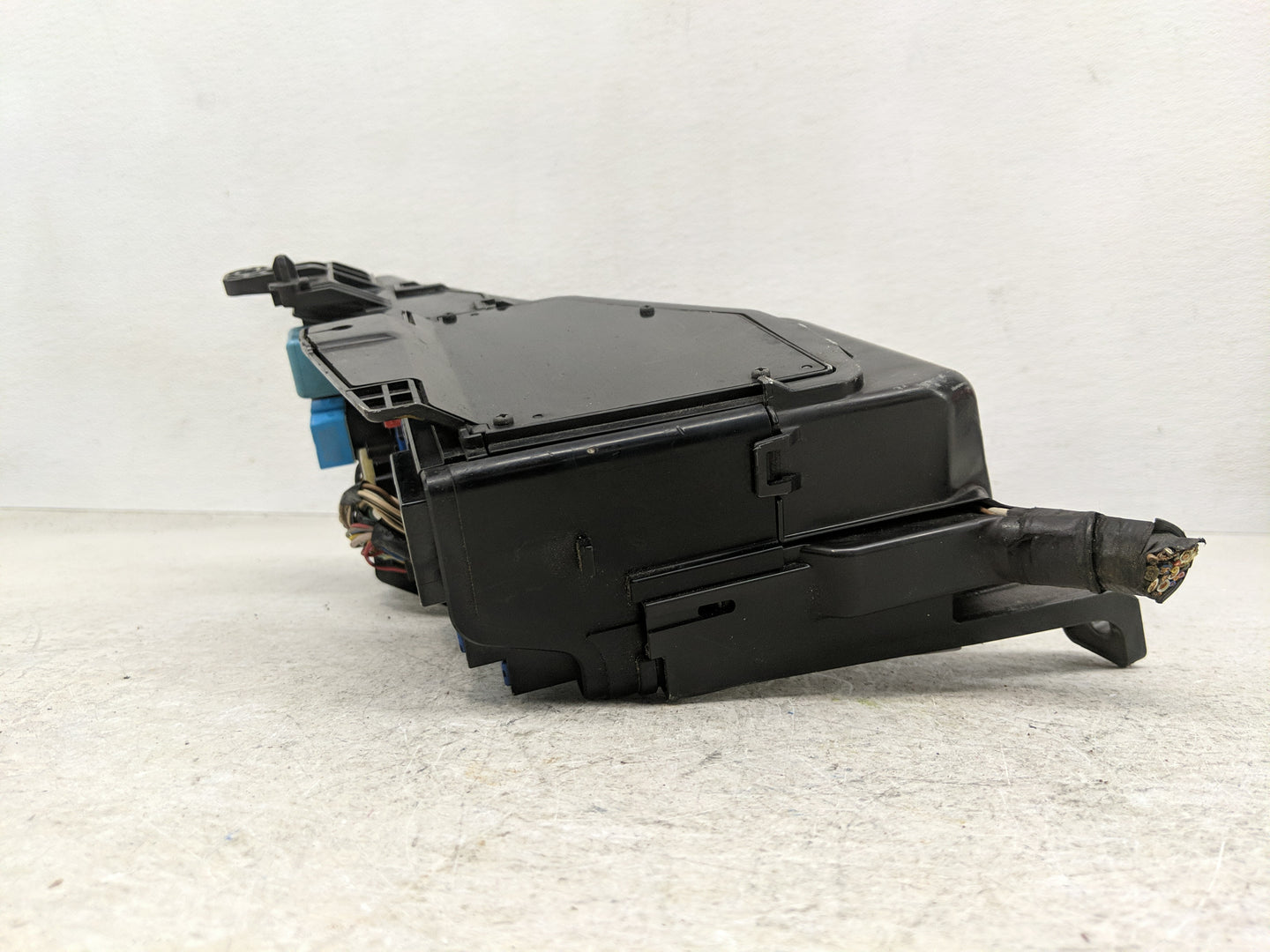 2007-2009 Toyota Camry Fusebox Fuse Box Panel Relay Module P/N:82720-33070 Fits Fits 2007 2008 2009 OEM Used Auto Parts - Oe