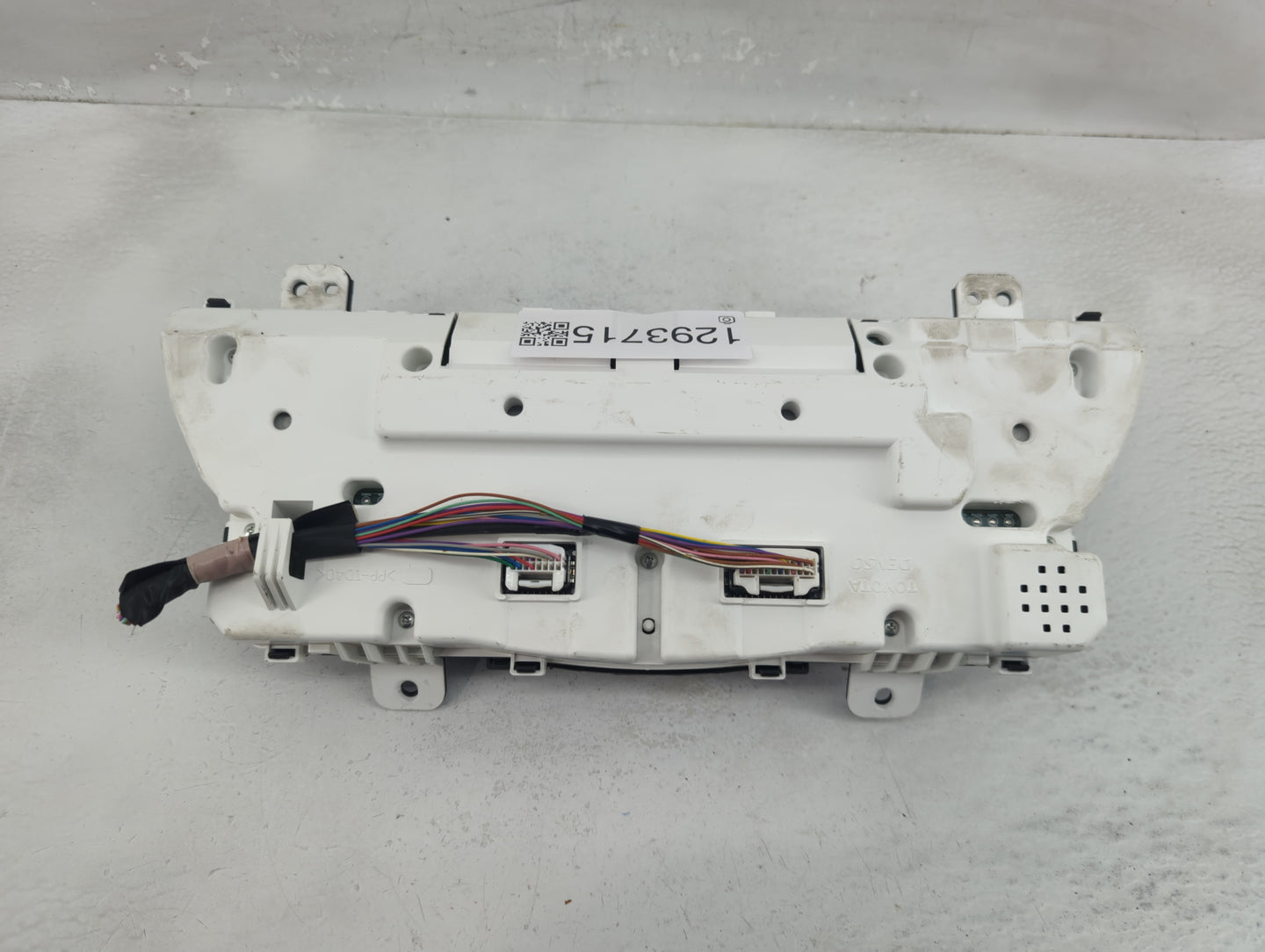 2007 Toyota Camry Instrument Cluster Speedometer Gauges P/N:83800-33B50 Fits OEM Used Auto Parts - Oemusedautoparts1.com