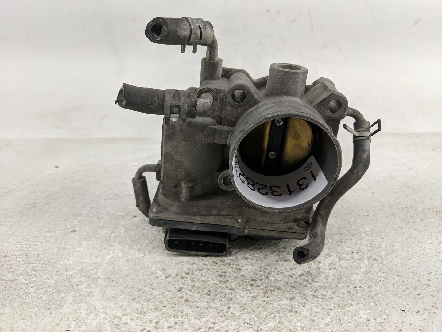 2007-2011 Toyota Camry Throttle Body P/N:22030-0H030 Fits Fits 2006 2007 2008 2009 2010 2011 2012 2013 2014 2015 OEM Used Au
