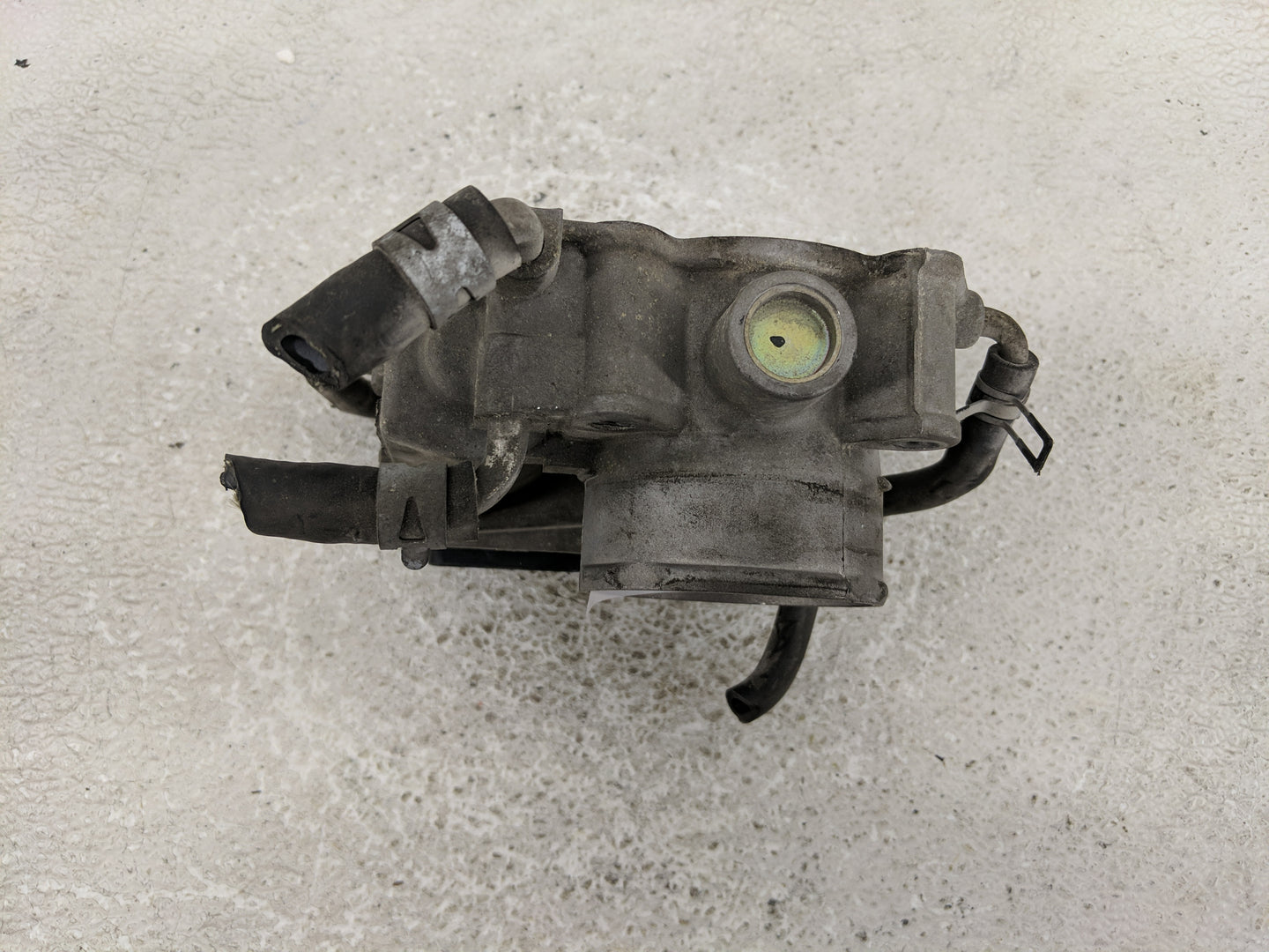 2007-2011 Toyota Camry Throttle Body P/N:22030-0H030 Fits Fits 2006 2007 2008 2009 2010 2011 2012 2013 2014 2015 OEM Used Au